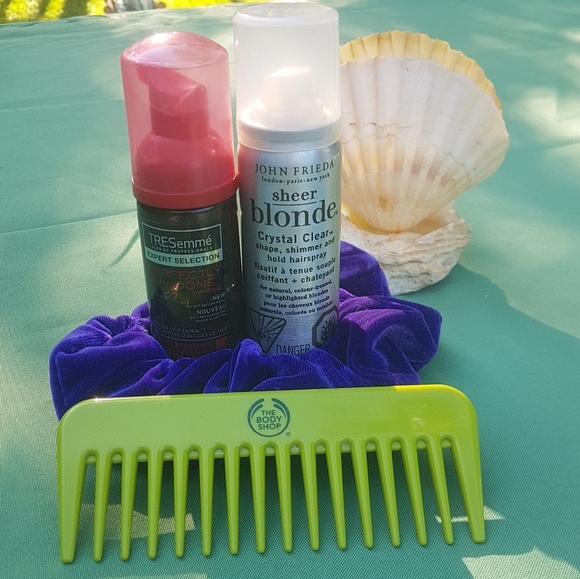 👸🏼 Hair Styling Lot 💇🏼‍♀️ - Picture 3 of 4